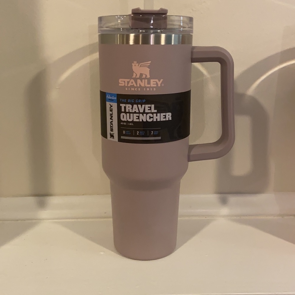 Abalone Stanley Adventure Quencher Big Grip 40 Oz Lavender Purple Travel Mug